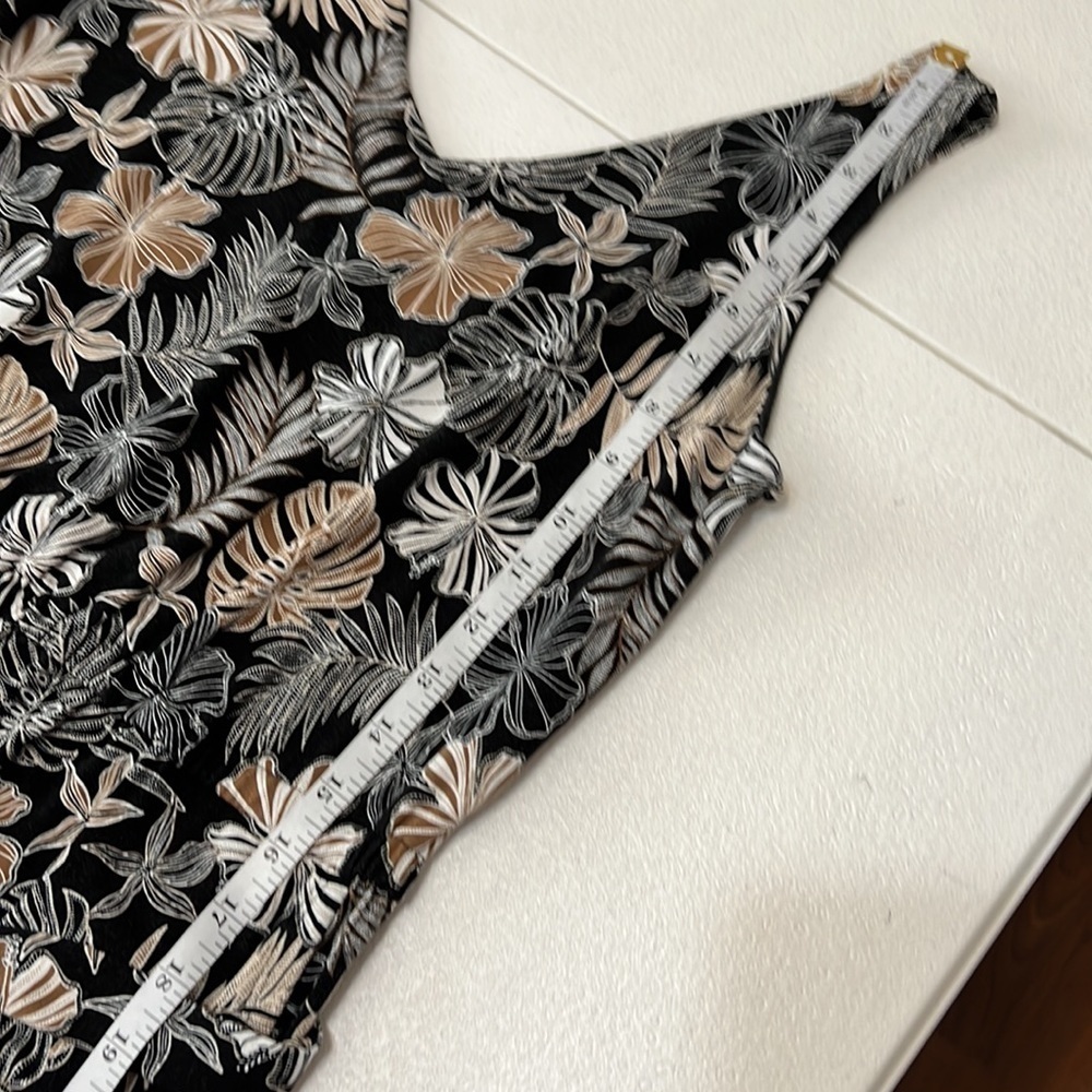 J. Jill Wearever Wide Leg Jumpsuit Tropical Print V Neck Pockets Sz Petite Small - Picture 11 of 12